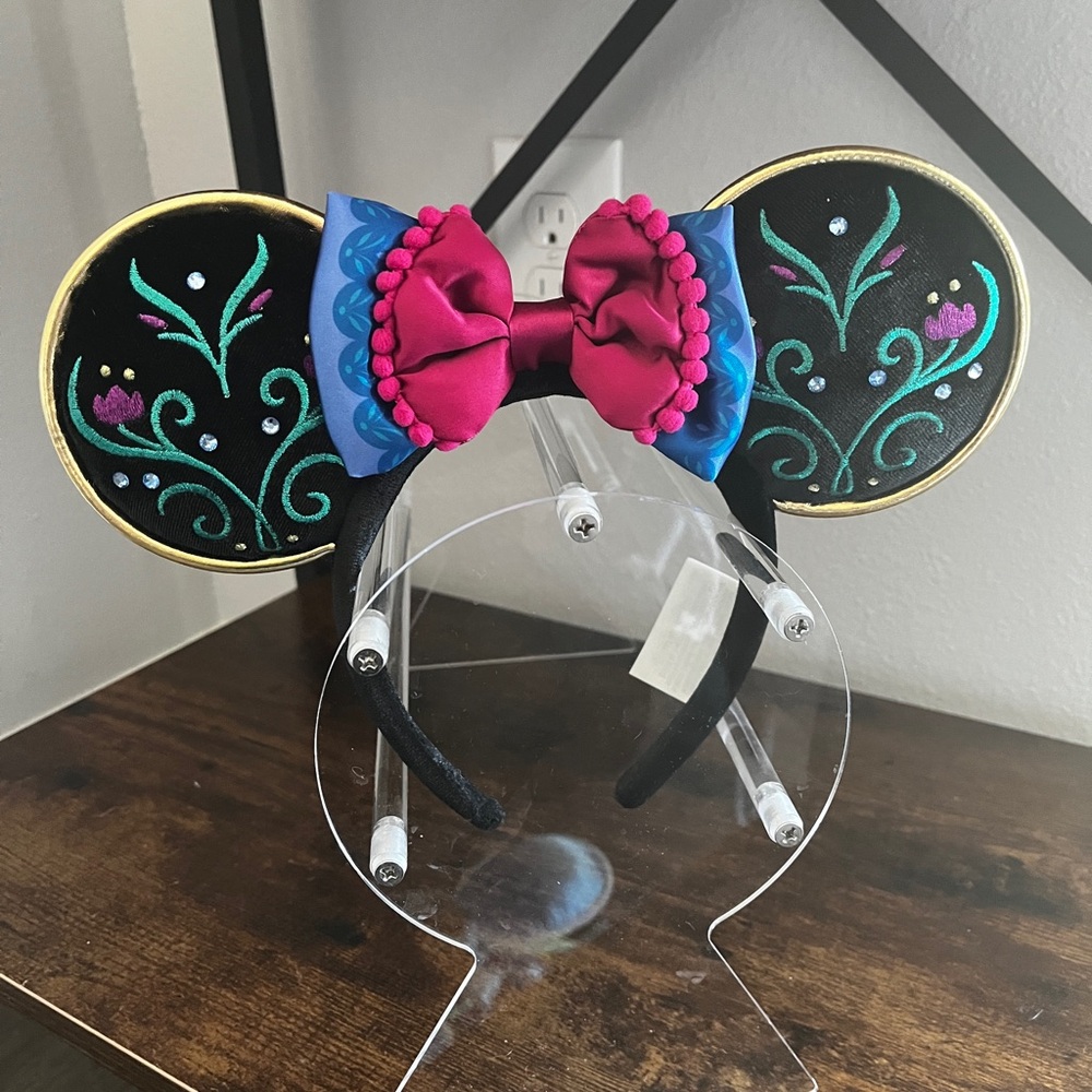 Disney Parks Anna Minnie Mouse ears